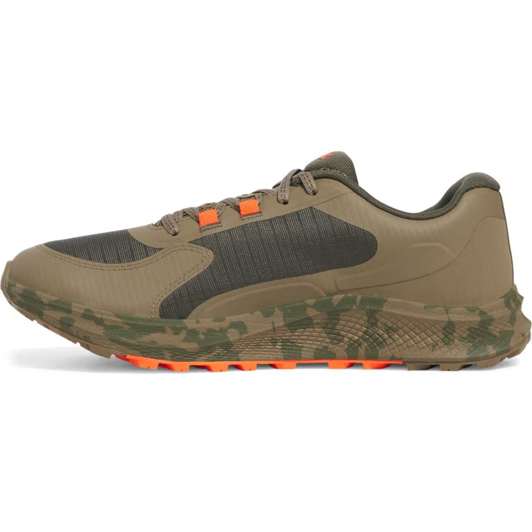 UNDER ARMOUR BUTY MĘSKIE CHARGED BANDIT TR 3 390