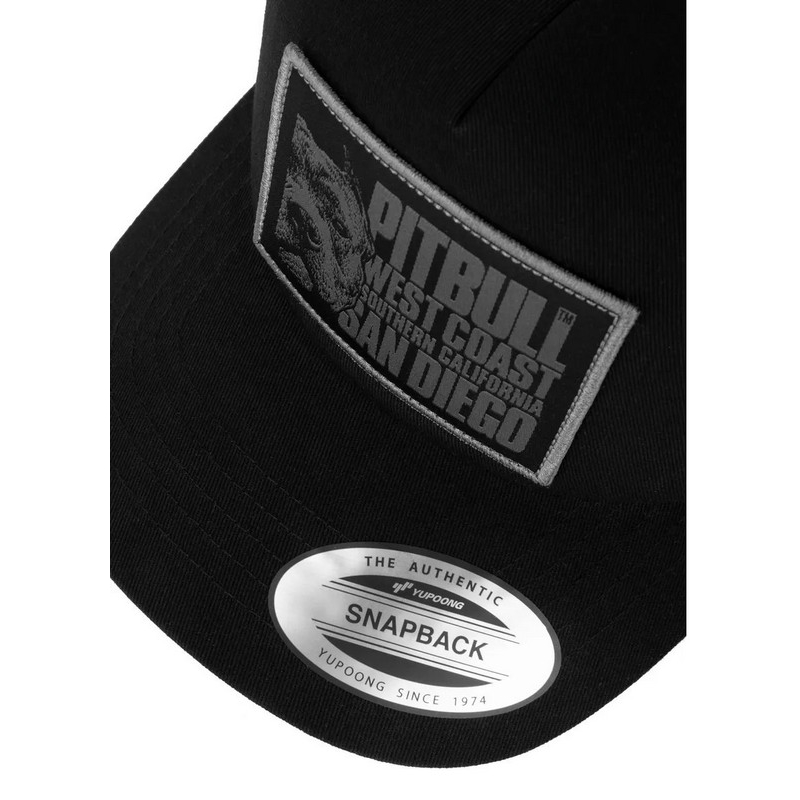PIT BULL CZAPKA Z DASZKIEM SNAPBACK BLOOD DOG TRUCKER BLACK