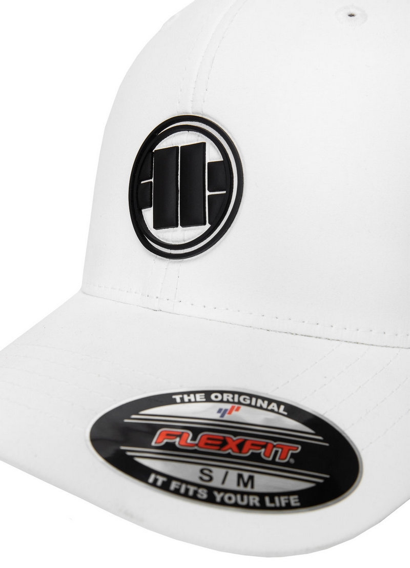 PIT BULL CZAPKA Z DASZKIEM FULL CAP PERFORATED LOGO WHITE