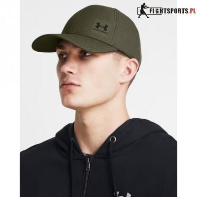 UNDER ARMOUR CZAPKA Z DASZKIEM ISO-CHILL 390